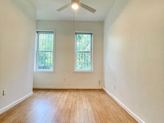 5th image of 1239A Putnam Ave #2