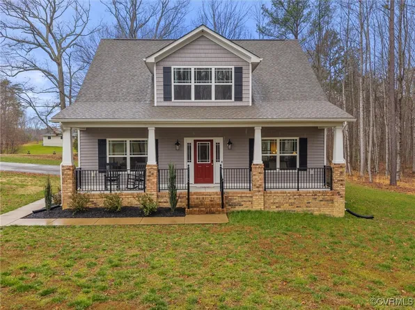 16301 Mountain Rd, Montpelier, VA 23192