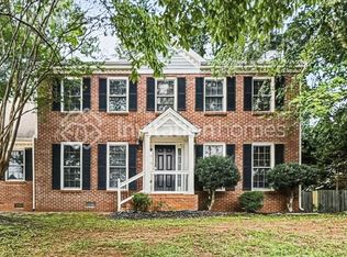 201 Hambridge Ct, Lawrenceville, GA 30043