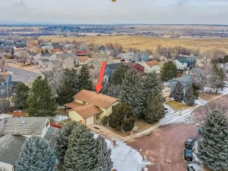 7228 River Bend Rd — Photo 3