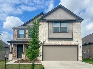 221 Summit Dr, Lockhart, TX 78644