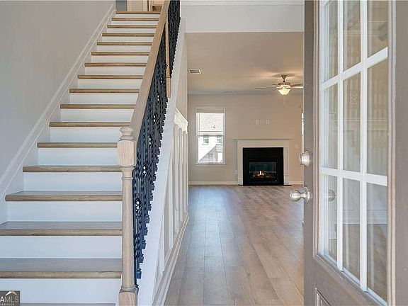 4th image of 1013 Linford Dr