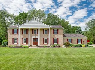 560 Middle Pike, West Jefferson, OH 43162
