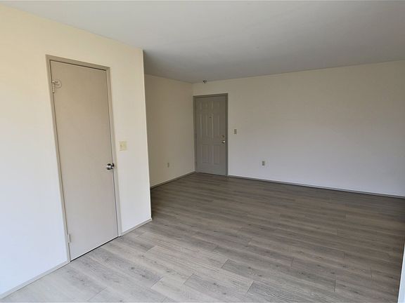 5th image of 1531 NW 59th St APT 6