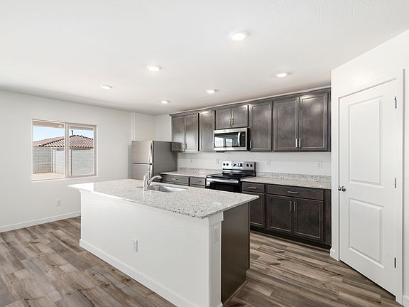 Your chef-ready kitchen awaits!