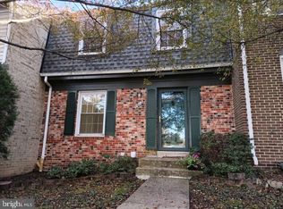 1012 Tottenham Ct, Sterling, VA 20164