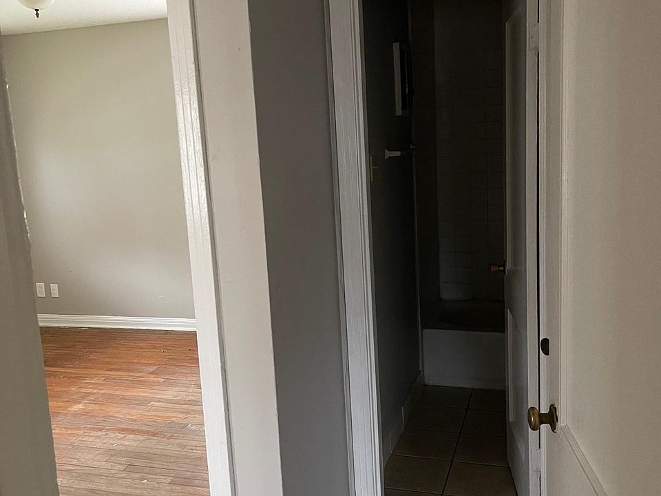 1st image of 4303 Cadmus St