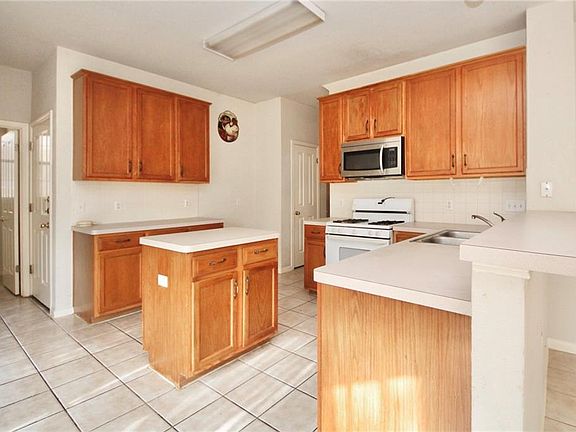 4th image of 8213 Miller Falls Dr
