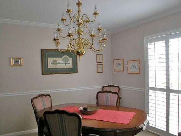 Formal dining room