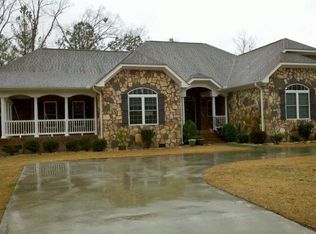 219 Alderson Rd, Washington, NC 27889