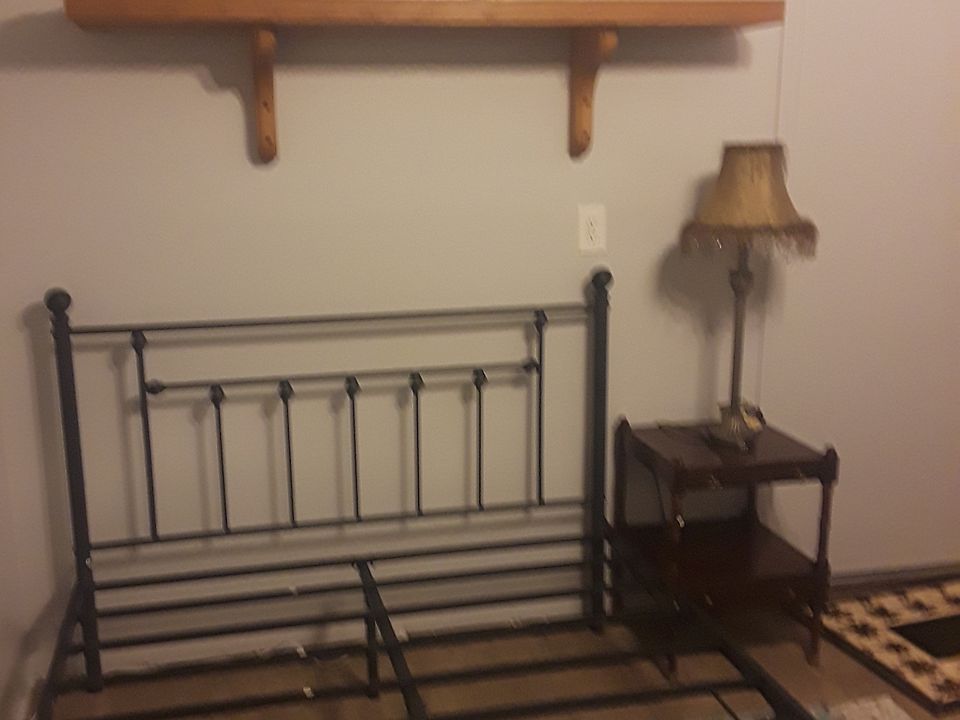 2nd image of 1502 Cardinal Way