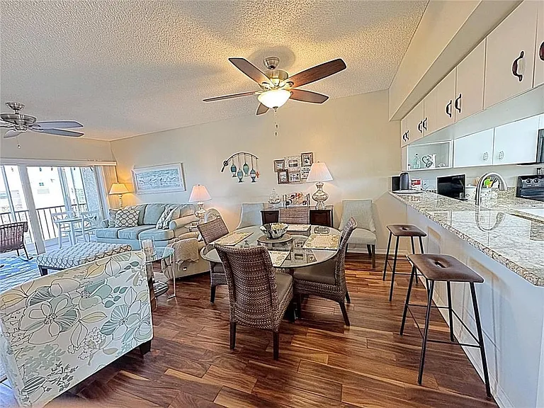 6205 Shoreline Dr #1305 — Photo 8