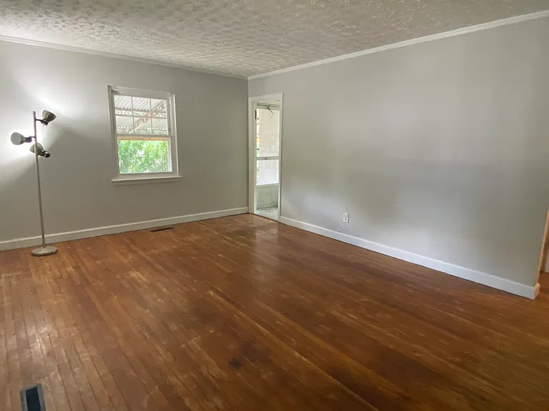 1317 Oakland Park Ave — Photo 4