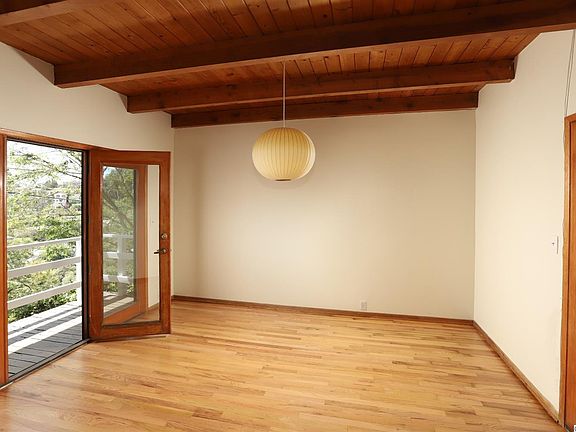 4th image of 600 Dimmick Dr