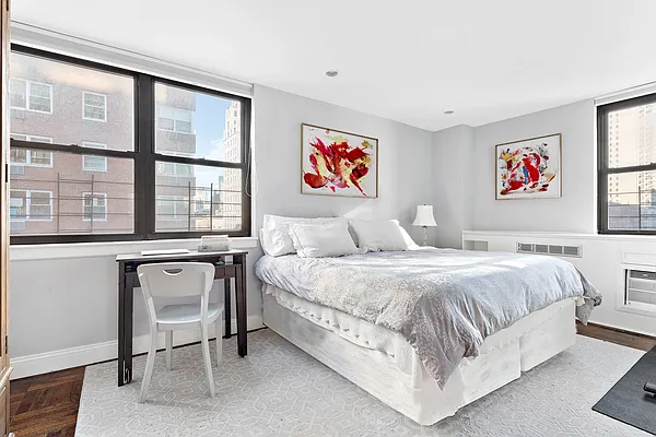 Sold by Compass | media 4