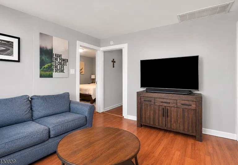 108 Ottawa Ave #2 — Photo 14