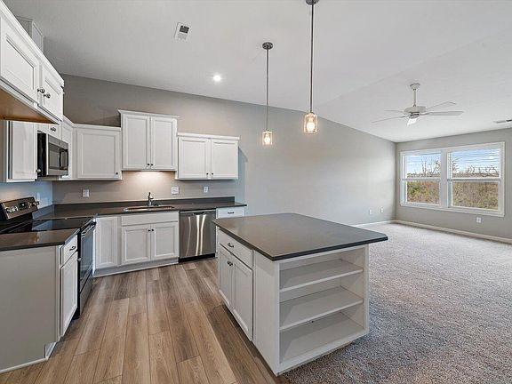 4th image of 2472 Arezzo St #401-303