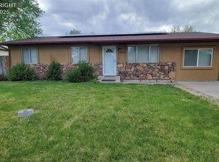 305 Meadowlark Cir, Florence, CO 81226