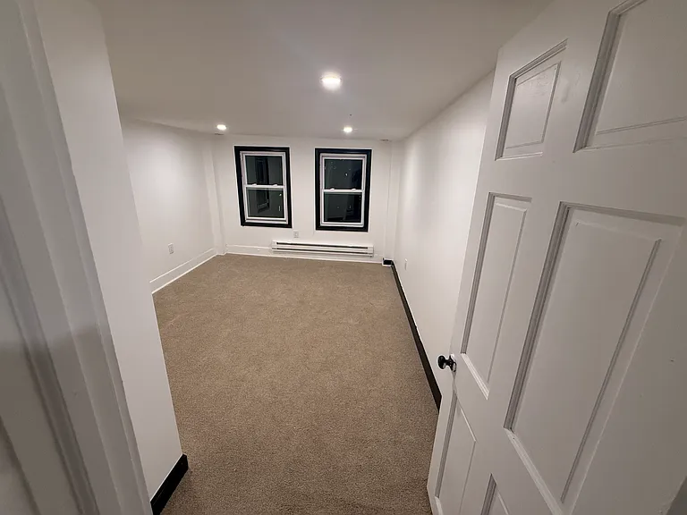 298 Naubuc Ave #2 — Photo 9