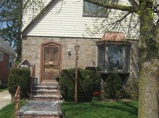 6443 Dieterle Cres, Flushing, NY 11374