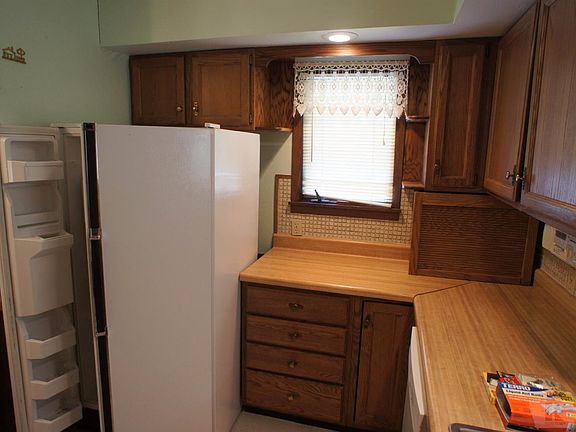 4th image of 517 3rd St