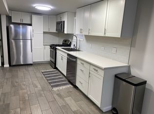 5713 W Higgins Ave, Chicago, IL 60630