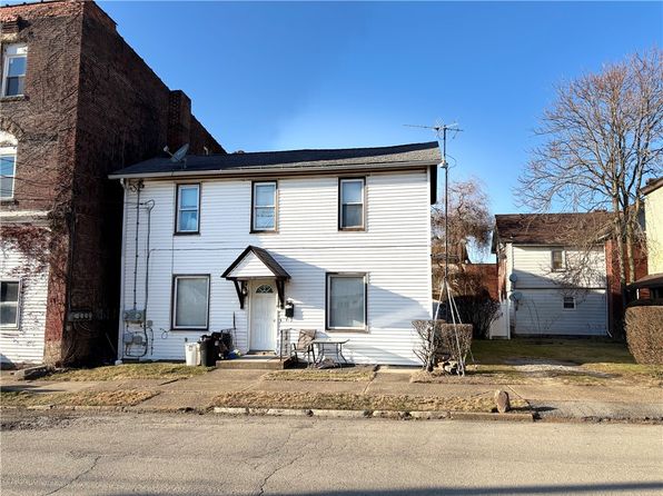 322 N 4th St, Apollo, PA 15613
