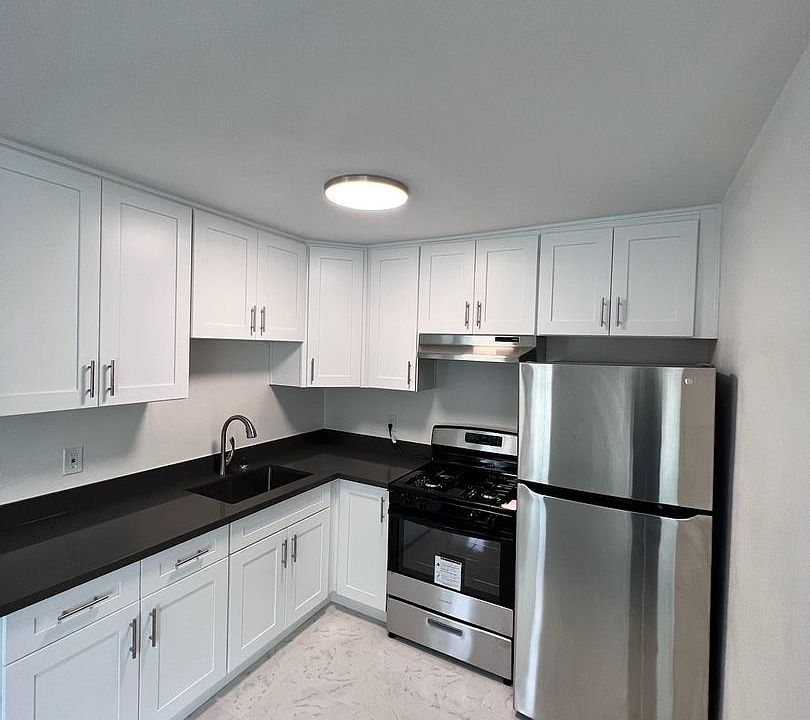 1st image of 2973 Folsom St APT 19