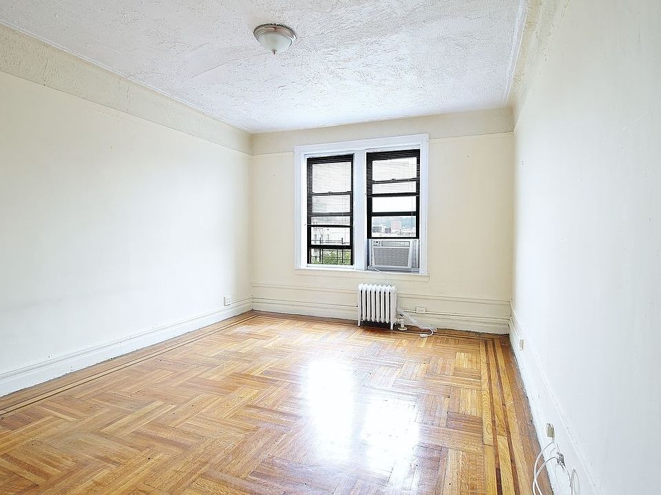 1st image of 570 W 204th St APT 6A