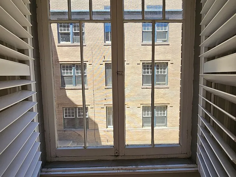 1137 N Sherman St #14 — Photo 49