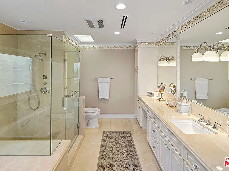 3819 Vista Linda Dr — Photo 16