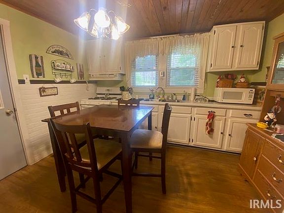 5th image of 2913 N County Road 775 W