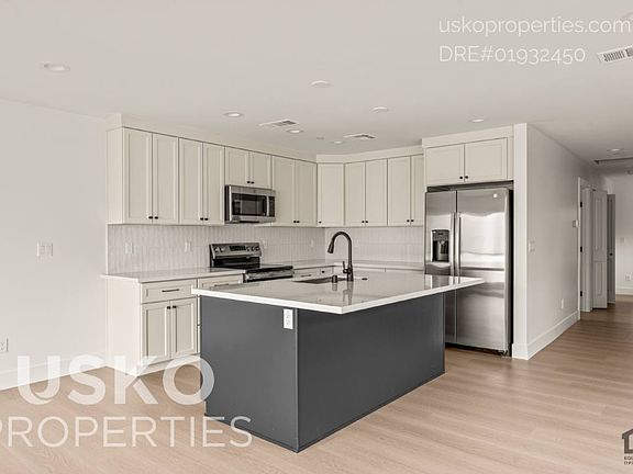 2nd image of 2505 W St Unit 1