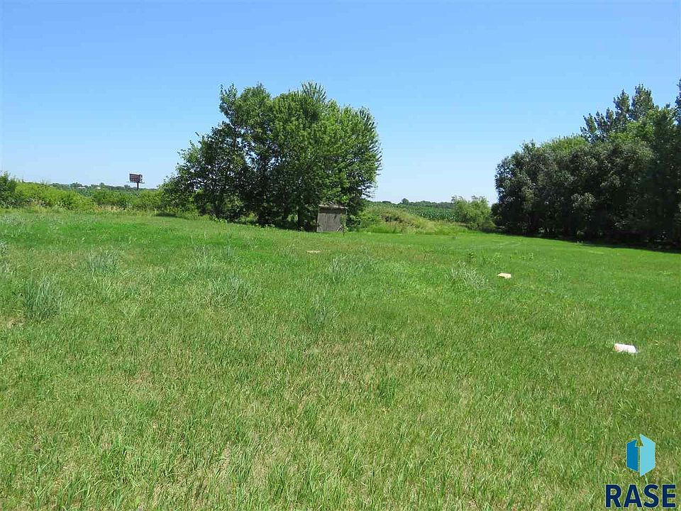 2nd image of Rose Cir