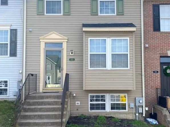 127 Thornberry Dr, Martinsburg, WV 25403