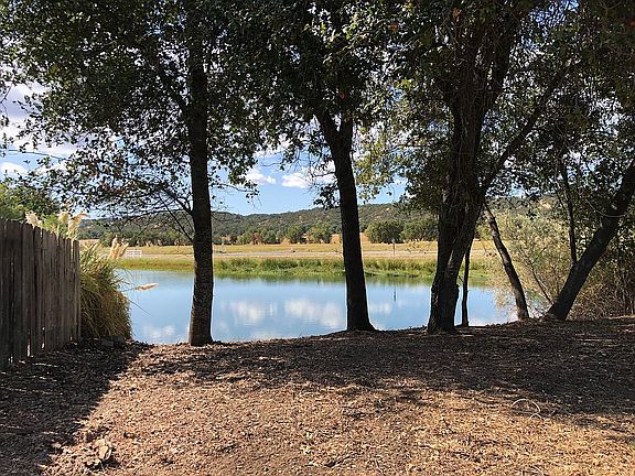4th image of 19181 Fjord Ln