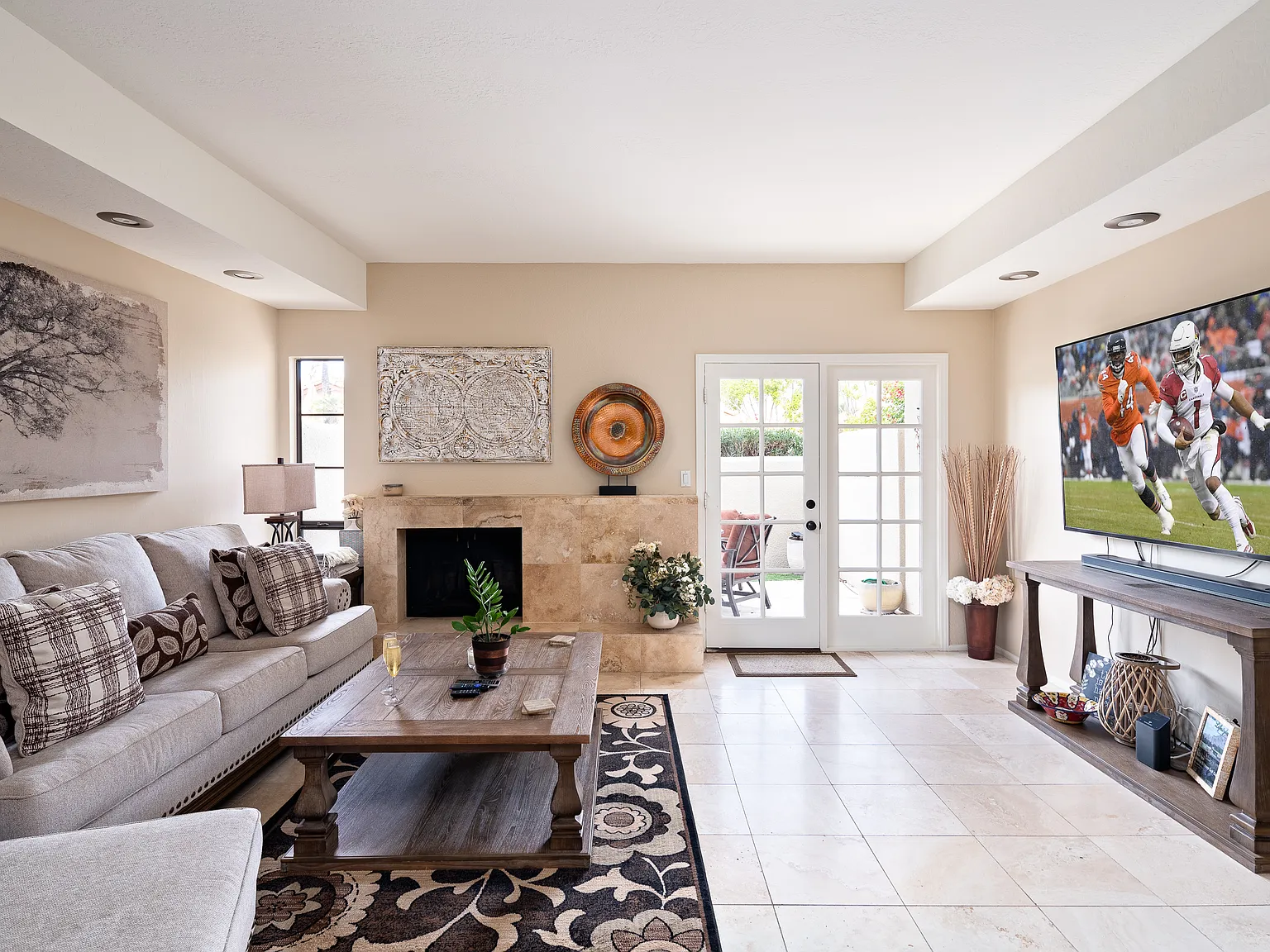2 bed, 1470 sqft, $6,495 — Photo 2