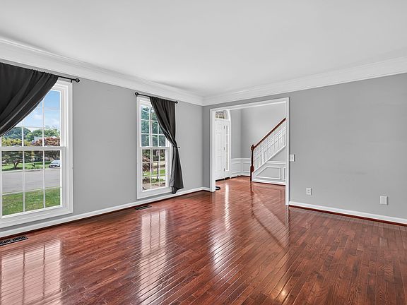 3rd image of 3569 Eskew Ct