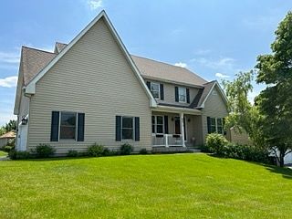 1st image of 931 Creekview Ln