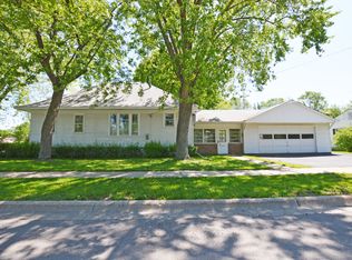 417 W Dearborn St, Plano, IL 60545