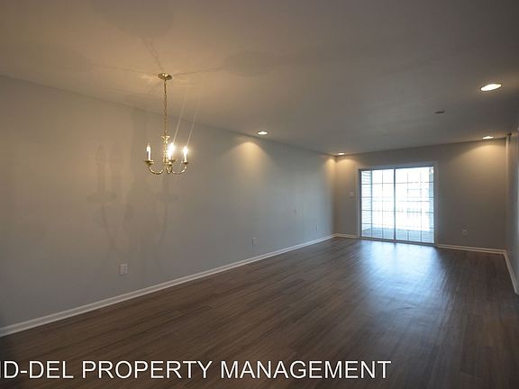 5th image of 1870 Congressional Village Dr Unit 7303