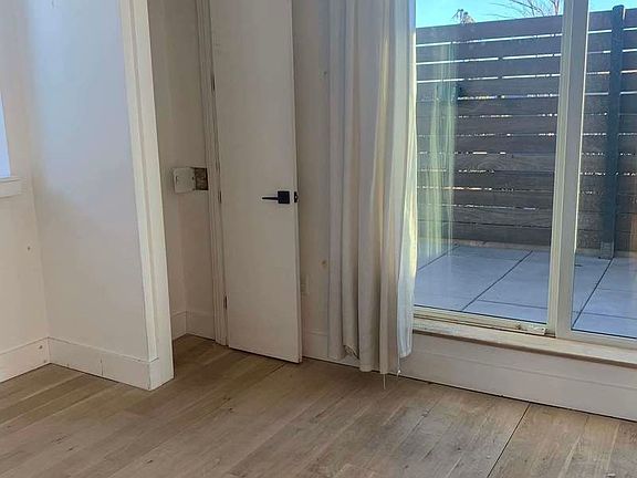 3rd image of 246 Johnson Ave #5F