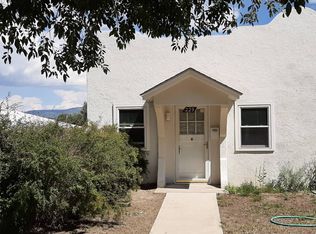 229 N 4th St, Raton, NM 87740