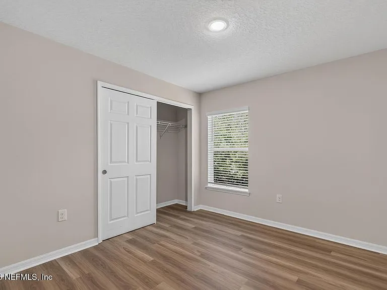 129 Wellwood Ln #B — Photo 11