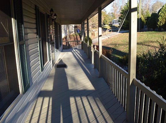 2nd image of 108 Riverside Dr