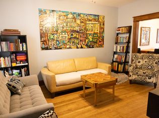 216 17th St NE, Washington, DC 20002