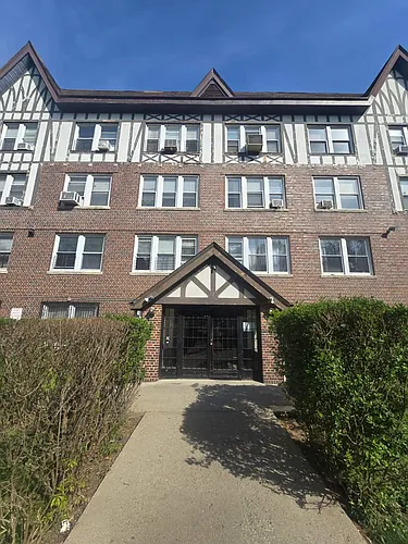 575 Mount Prospect Ave #405 Photo 1