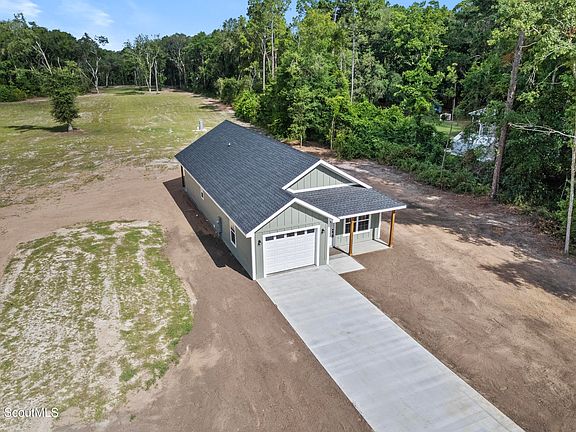3rd image of 93 Riverside Dr