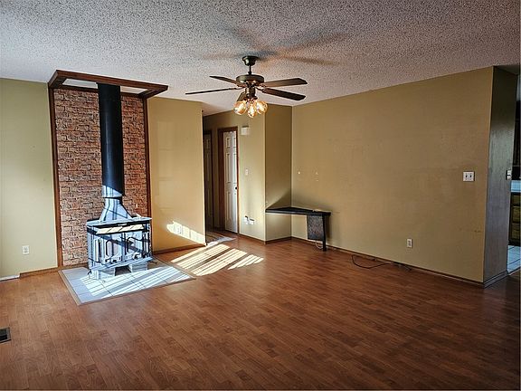 4th image of 9 Ashfield Ln