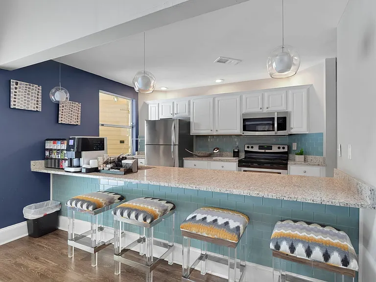 Clubhouse Kitchen